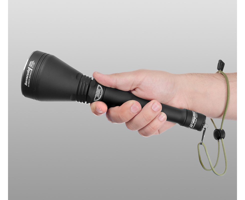 Фонарь Armytek Barracuda Pro XHP35 HI Белый
