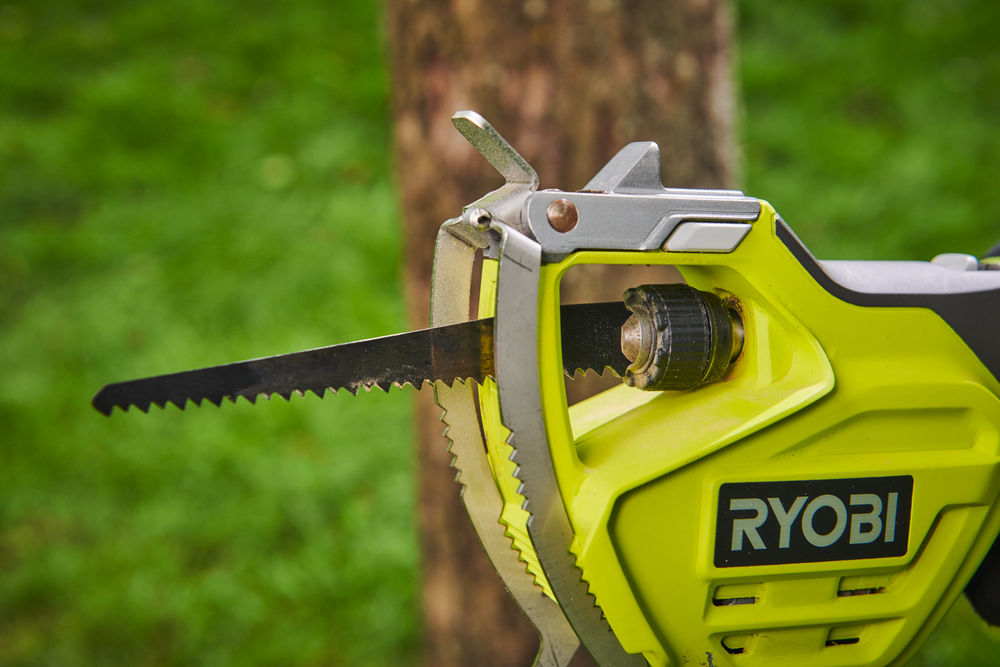 ONE + / Пила садовая RYOBI RY18PSA-0 (без батареи)