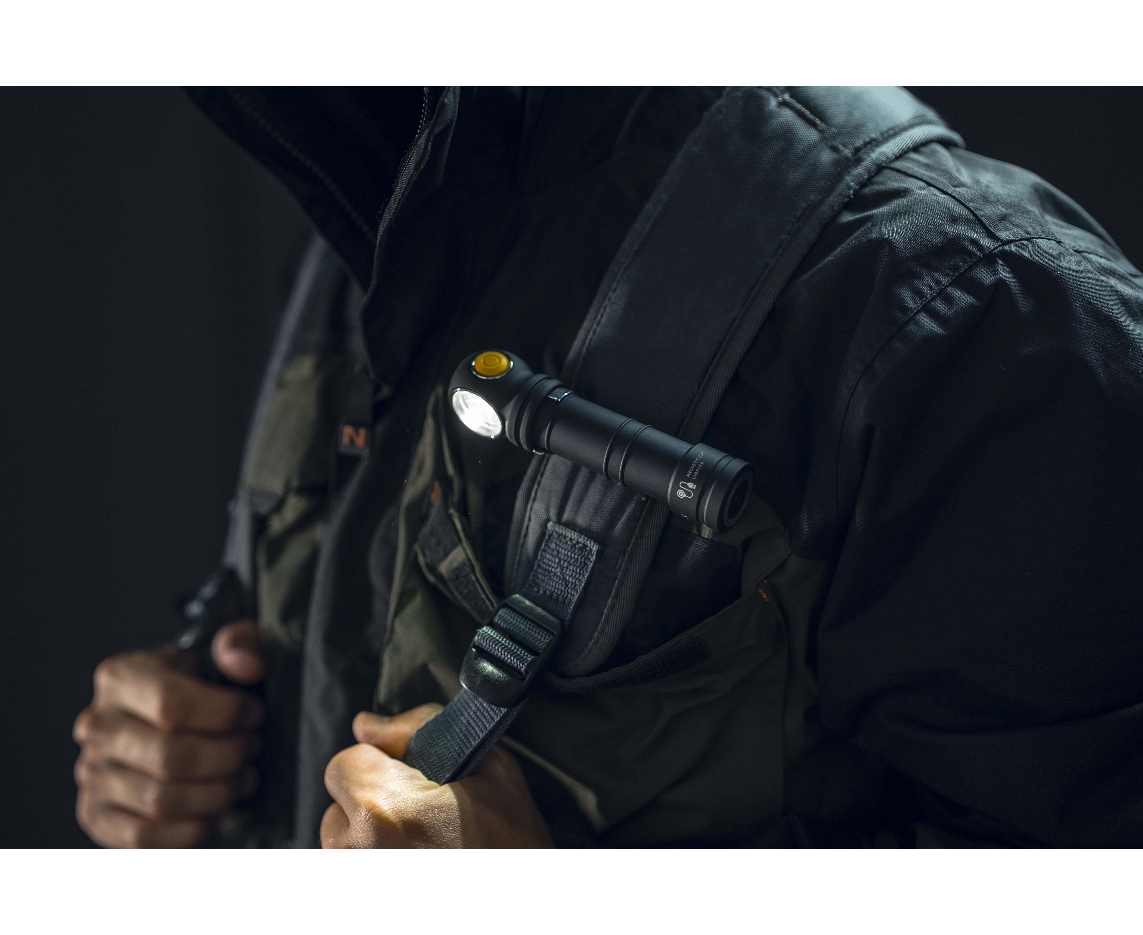 Фонарь Armytek Wizard C2 Pro Max Magnet USB LR