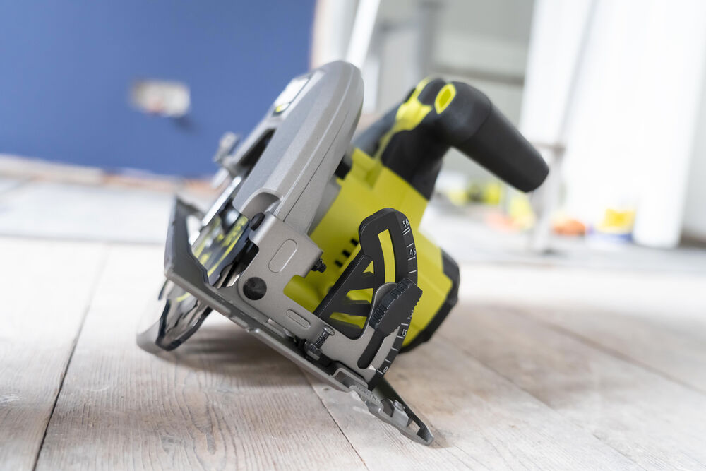 ONE + / Пила циркулярная RYOBI RCS18X-0
