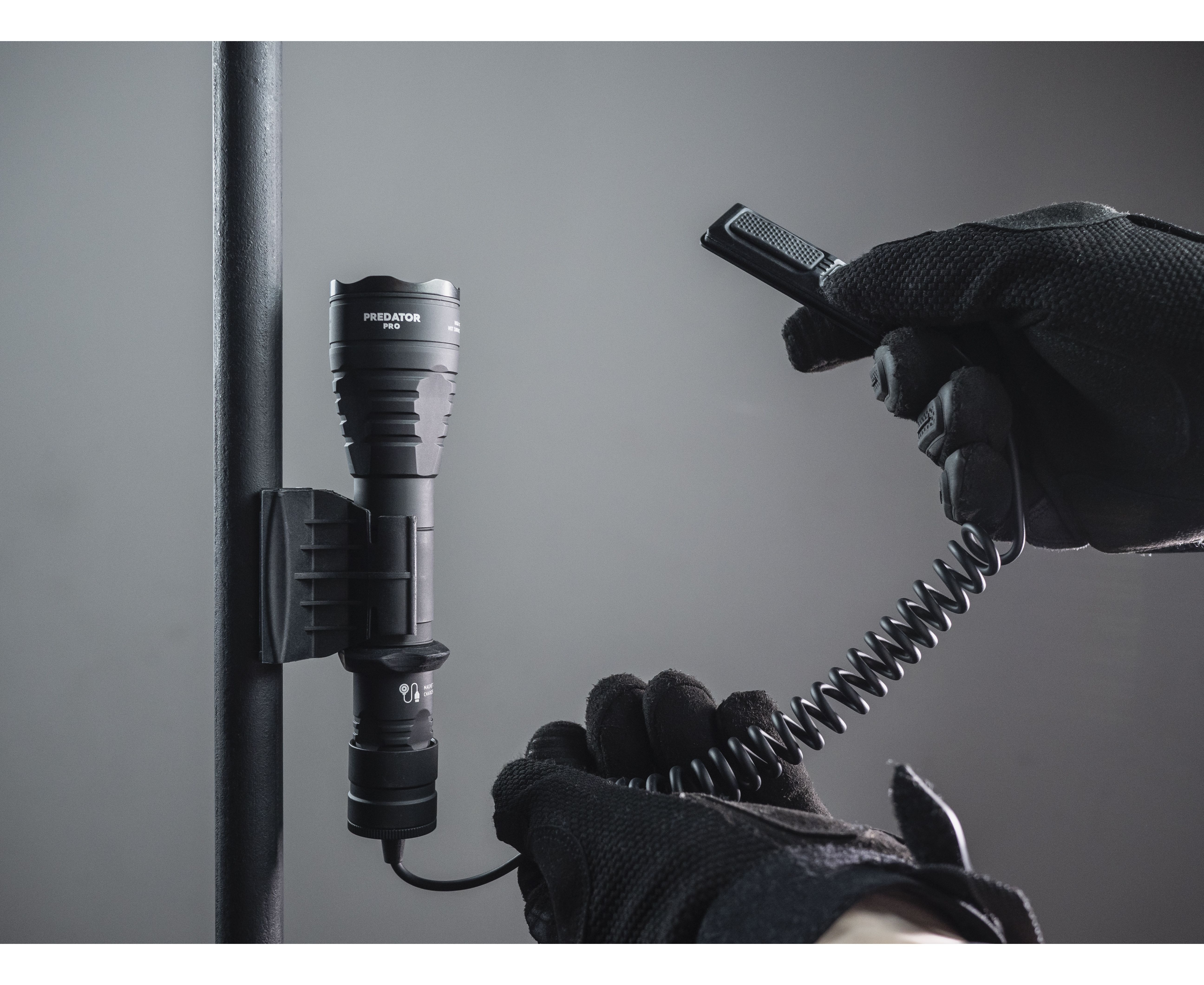 Фонарь Armytek Predator Pro Magnet USB Extended Set Белый