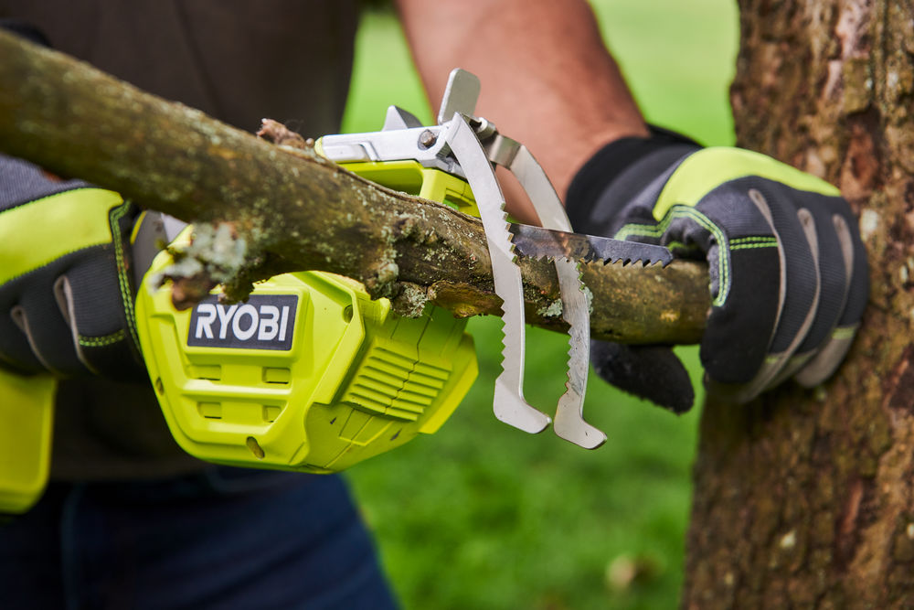 ONE + / Пила садовая RYOBI RY18PSA-0 (без батареи)