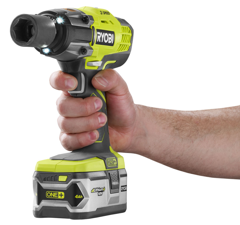 ONE + / Гайковерт RYOBI R18IW3 (без батареи)
