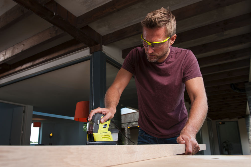 Дельташлифовальная машина RYOBI RMS180-S